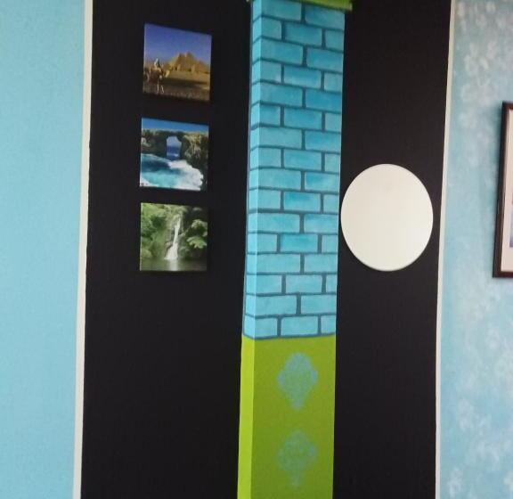 اتاق استاندارد, Gaudi