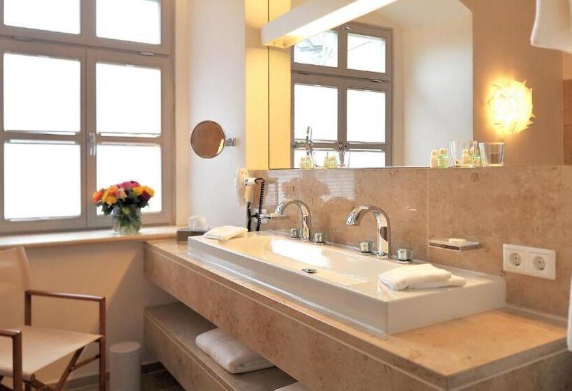 Люкс, Schlosshotel Betzenstein