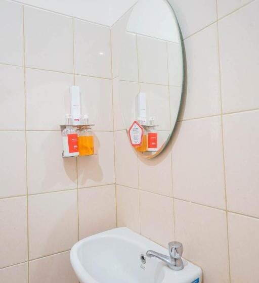 اتاق استاندارد, Oyo 483 Flagship Tamansari Panoramic Bandung