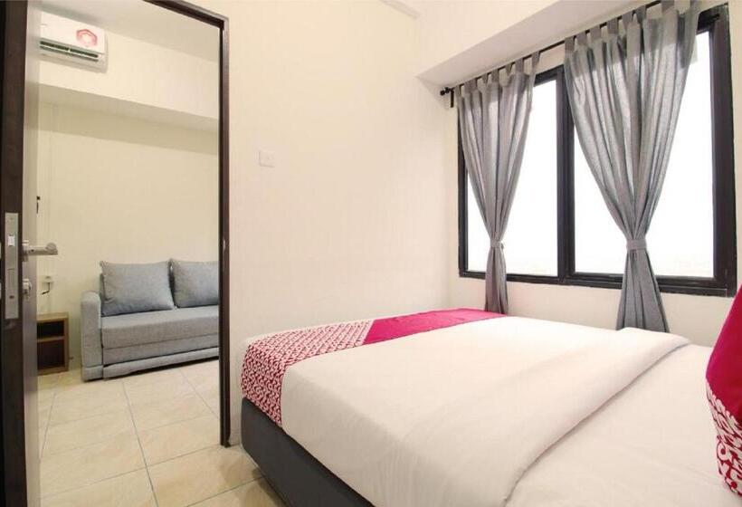 اتاق استاندارد یک نفره, Oyo 483 Flagship Tamansari Panoramic Bandung