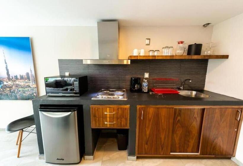 اتاق لوکس, Oslo 5