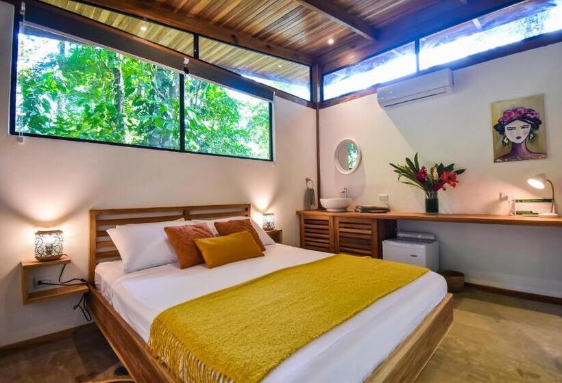 בקתה סופריור, Satta Lodge