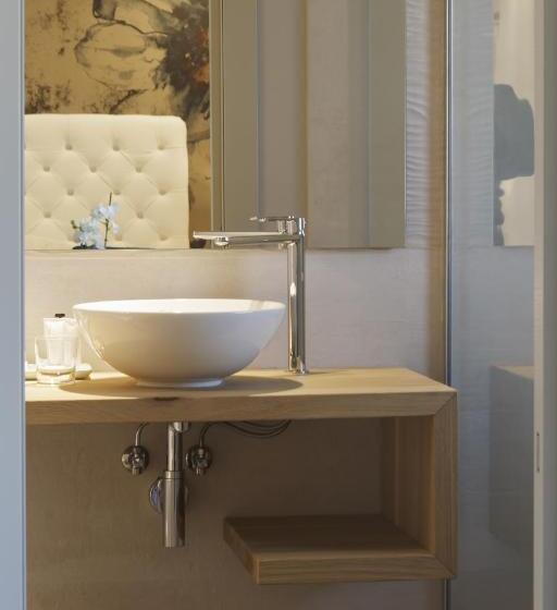 带露台的小型套房, Tiamo Modern Design Guest House