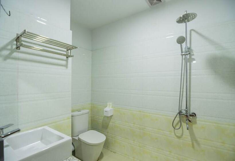 اتاق استاندارد یک نفره, Agga@9mile