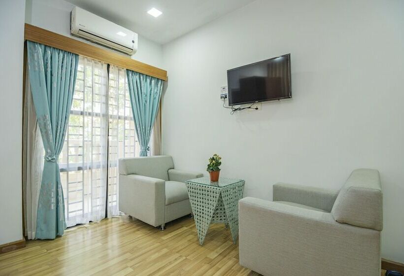 اتاق سوپریور, Agga@9mile