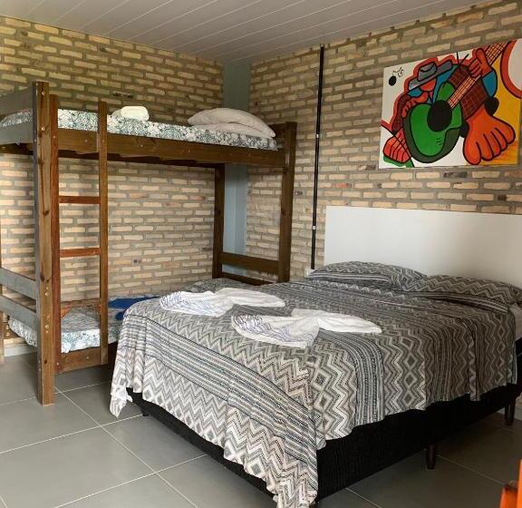 プールビュージュニアスイート, Pousada Manga Azul