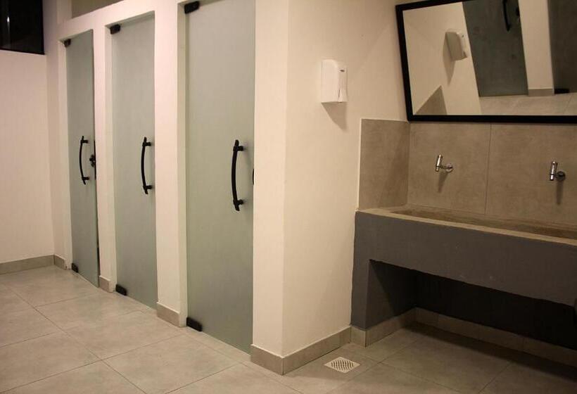 패밀리 룸, Massambaba Hostel