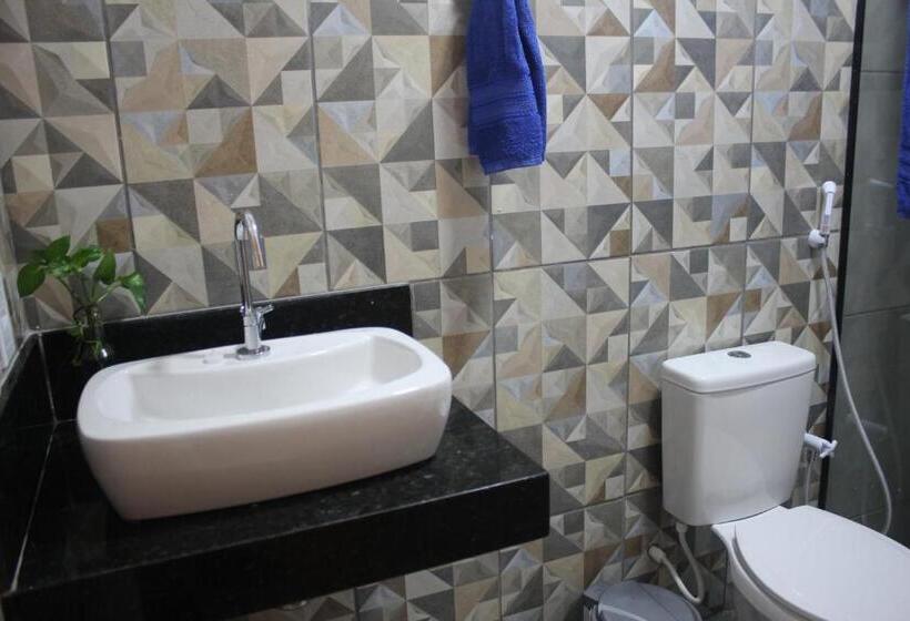 سوییت, Massambaba Hostel