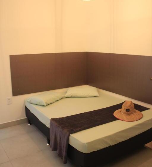 سوییت, Massambaba Hostel