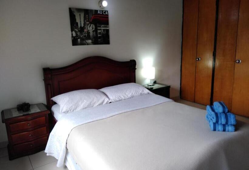 Habitación Deluxe, Hostal Norma101