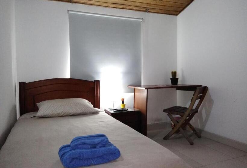 Habitación Economy, Hostal Norma101