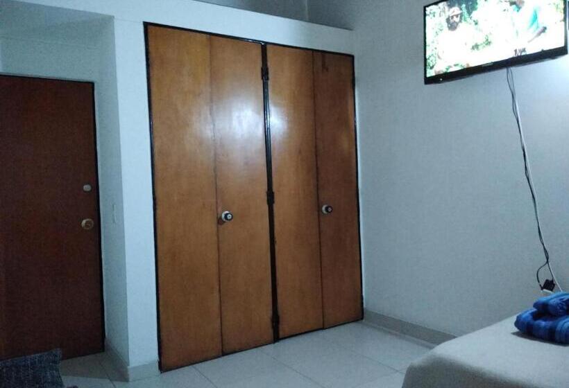 经济房, Hostal Norma101