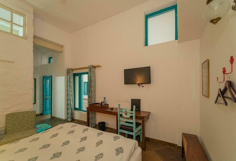 Camera Standard Letto King, Mango Tree Courtyard Dehradun