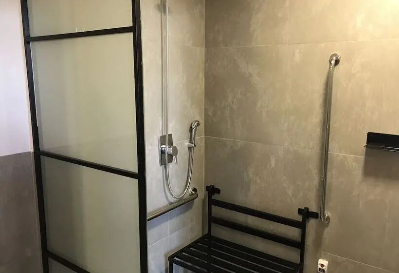 اتاق استاندارد برای معلولان, Naalt Hotel Joinville