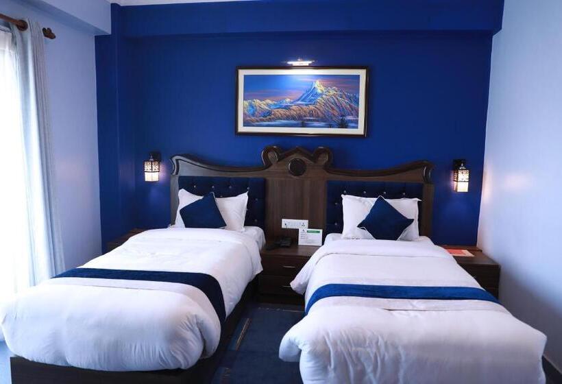 اتاق لوکس, Task International