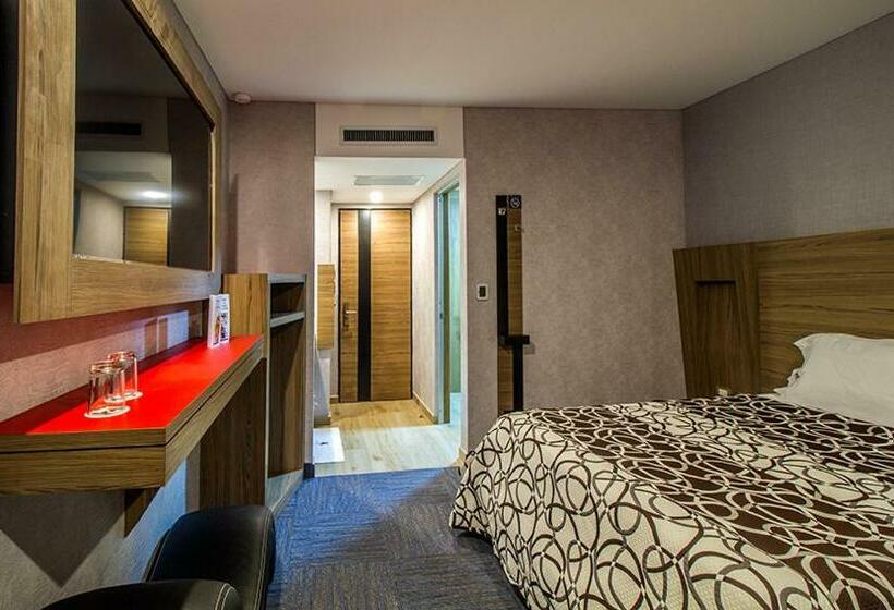 Sviitti, Zaragoza Inn Boutique