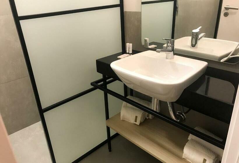 اتاق استاندارد, Naalt Hotel Joinville