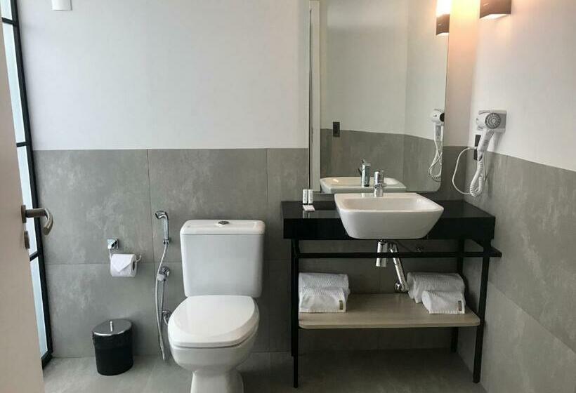 سوییت خانوادگی, Naalt Hotel Joinville