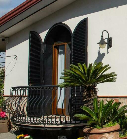 スタンダード４人部屋, Ohana Bed And Breakfast