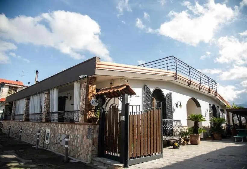 اتاق استاندارد, Ohana Bed And Breakfast