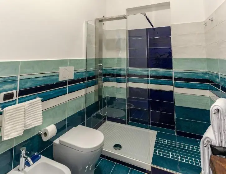 اتاق لوکس چهار تخته, Ohana Bed And Breakfast