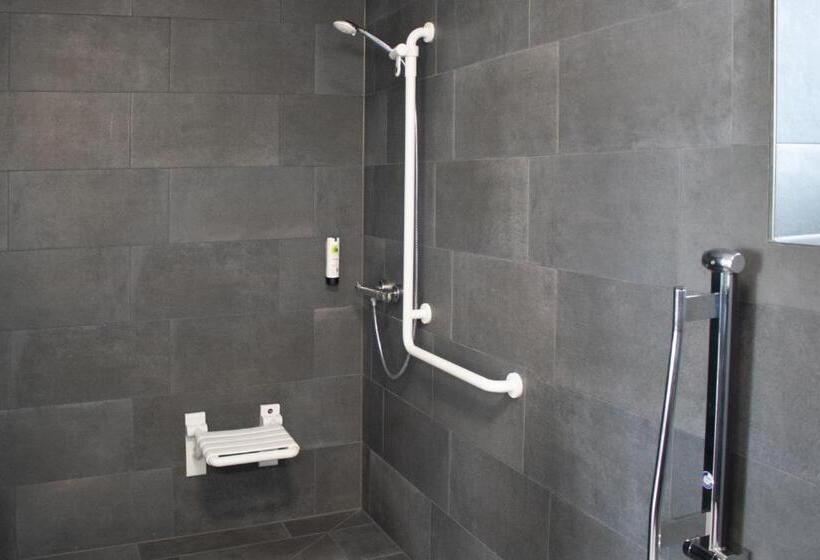 장애인을 위한 스탠다드 룸, Ing Hotel By Wmm Hotels