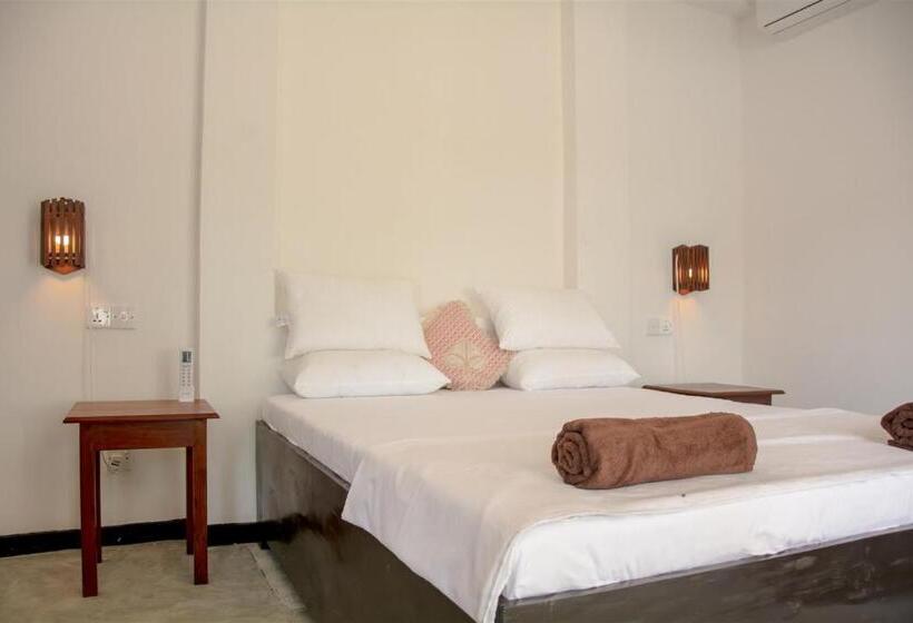 غرفة ديلوكس, Sailors' Bay