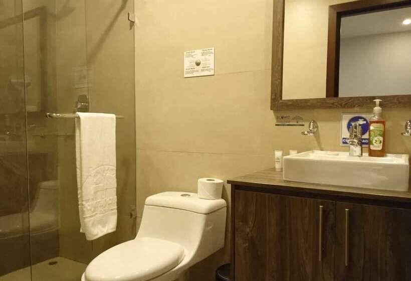 エコノミールーム, Raymipampa