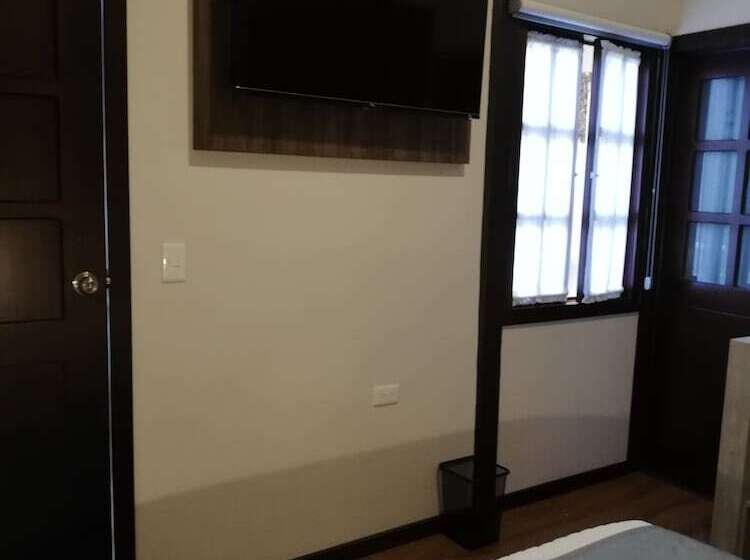 スタンダードルーム, Raymipampa