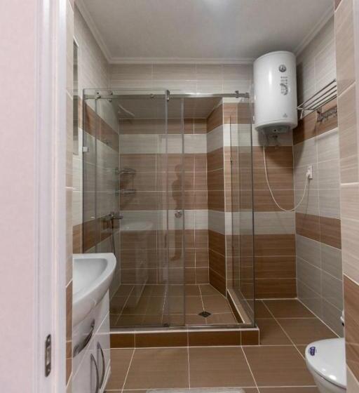 اتاق استاندارد سه نفره, Mixx