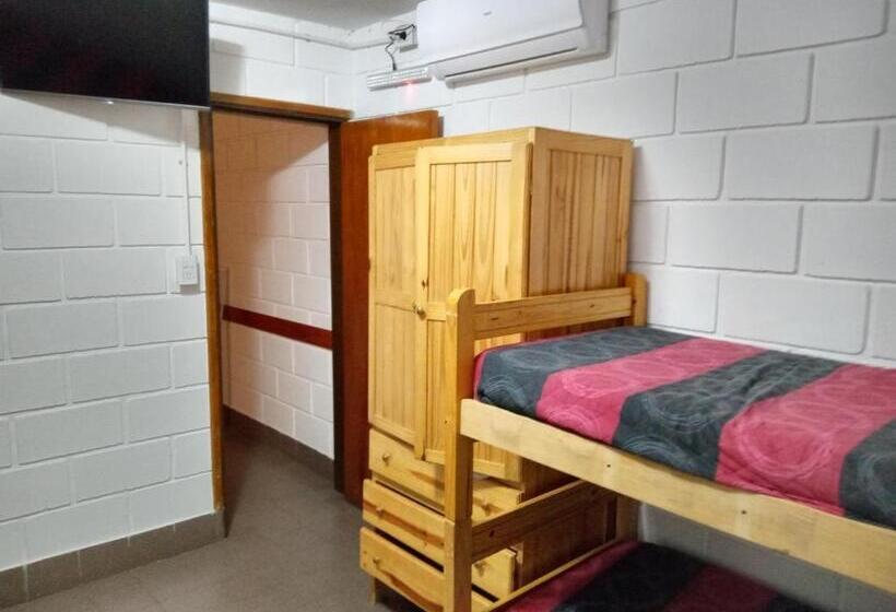 דירת חדר בקומת קרקע, Hostería El Peregrino