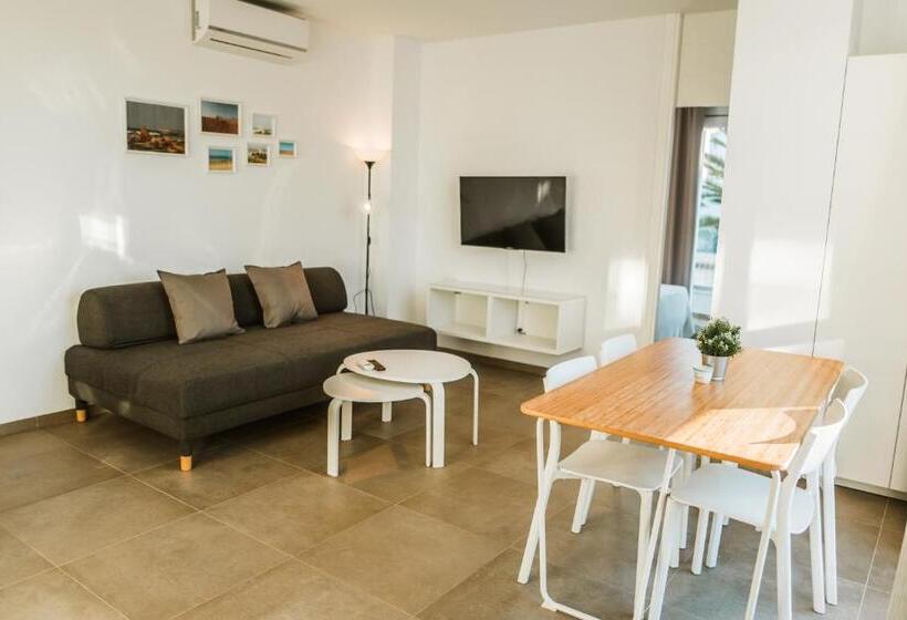 １ベッドルームアパートメント, Apartamentos Zhr