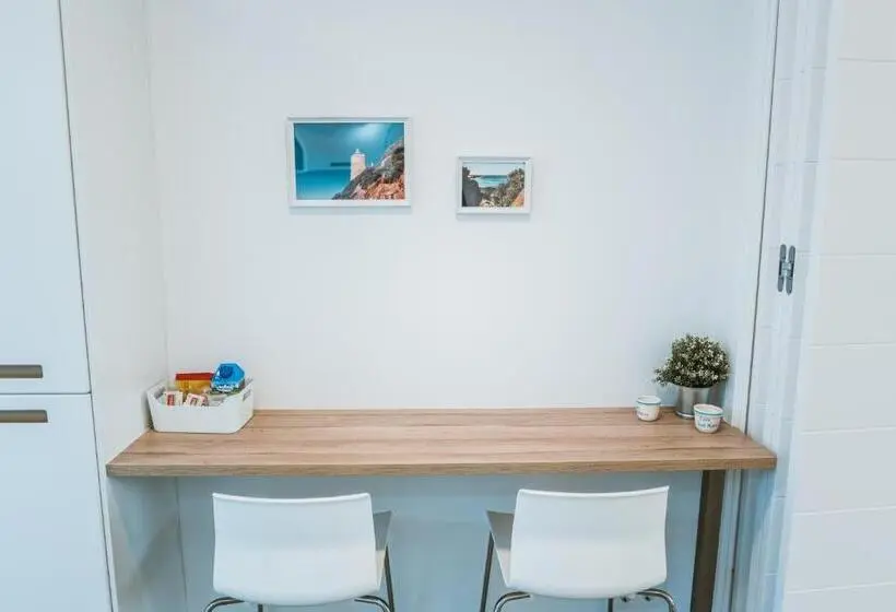 استودیو استاندارد با تراس, Apartamentos Zhr