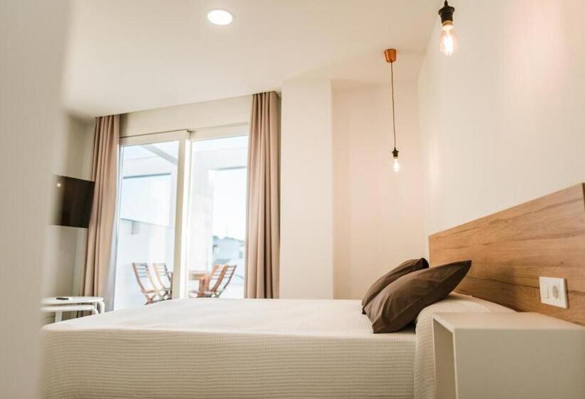 テラス付きスタンダードワンルーム, Apartamentos Zhr