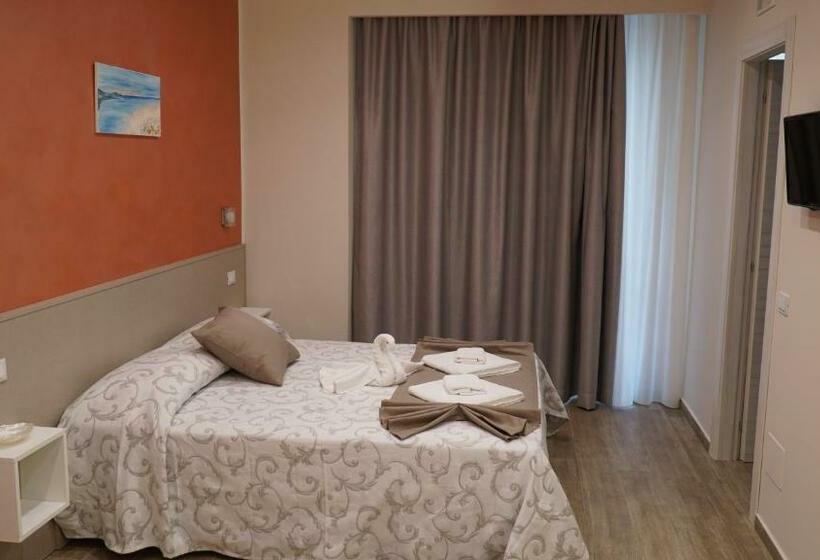 Студия Стандарт Двуспальная Кровать, Asterias Residence