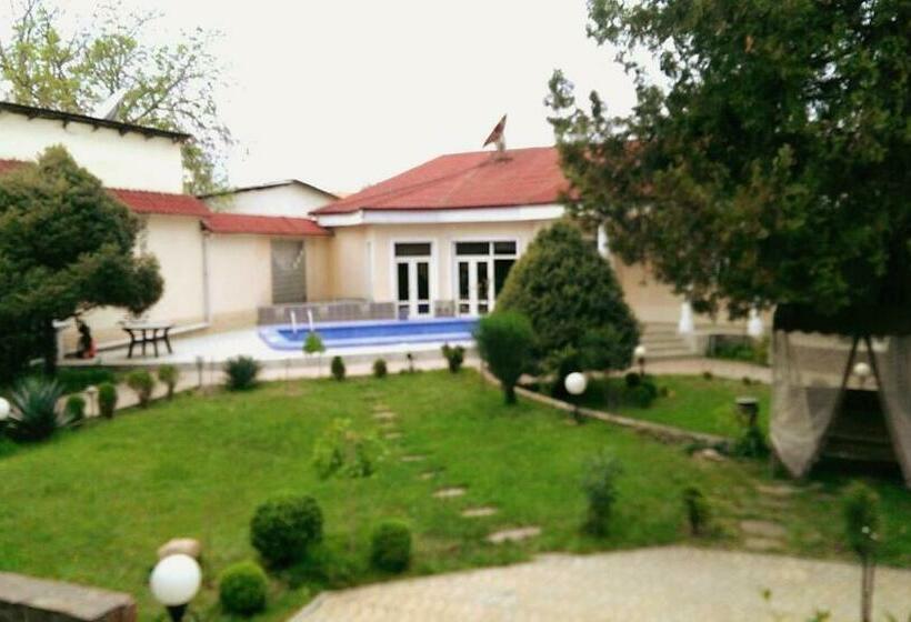 Villa 1 Slaapkamer met zwembad, Mini Hotel Home