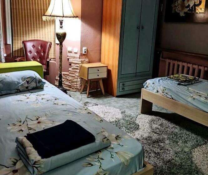 Villa 1 Slaapkamer met zwembad, Mini Hotel Home