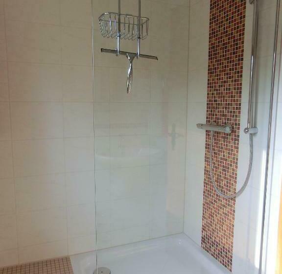 غرفة قياسية, Ullas Gästehaus