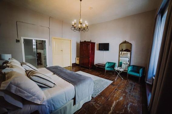 غرفة سوبيريور, Aguere