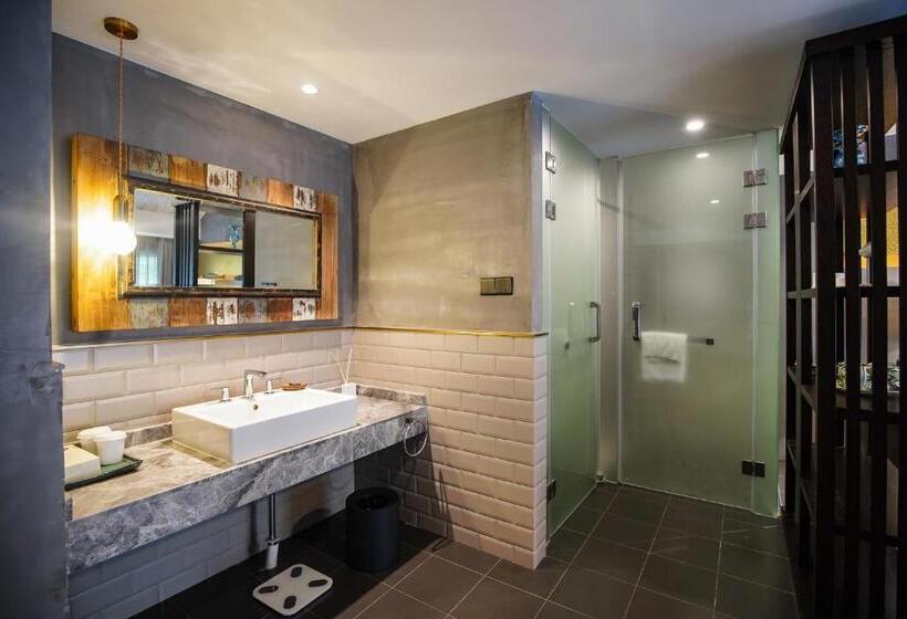 家庭间, Cheng Zhai