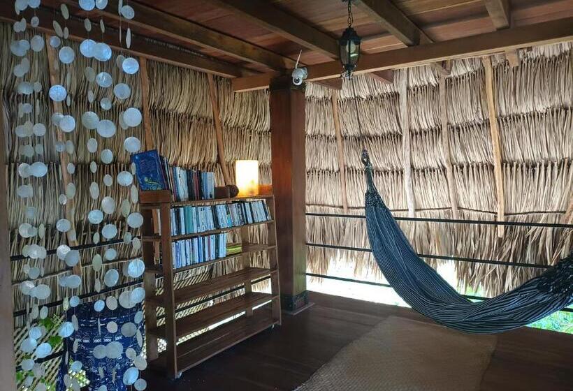 خانه 2 خوابه, Alice Guesthouse