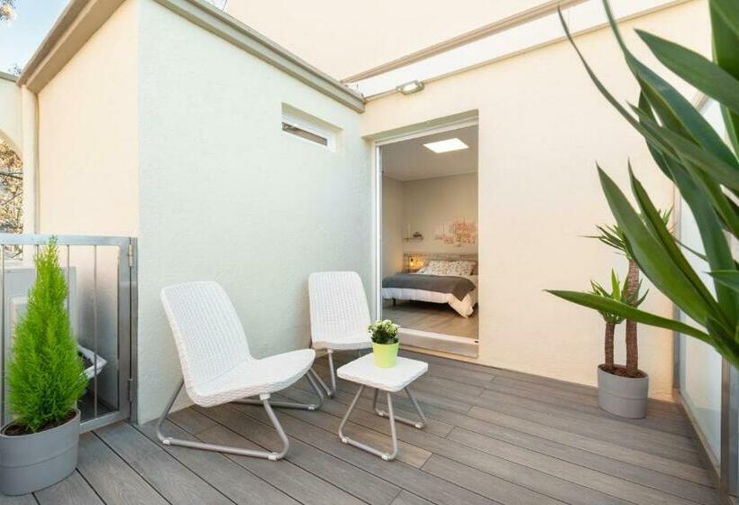 חדר דלוקס עם מרפסת, Urban Sabadell