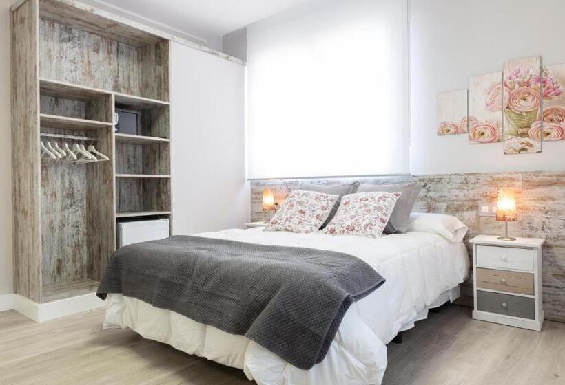 סוויטה עם טרסה, Urban Sabadell