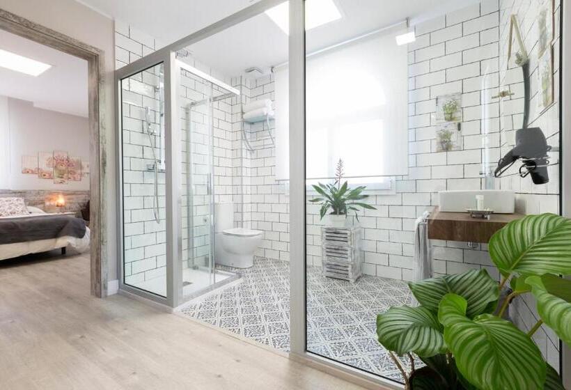 סוויטה עם טרסה, Urban Sabadell