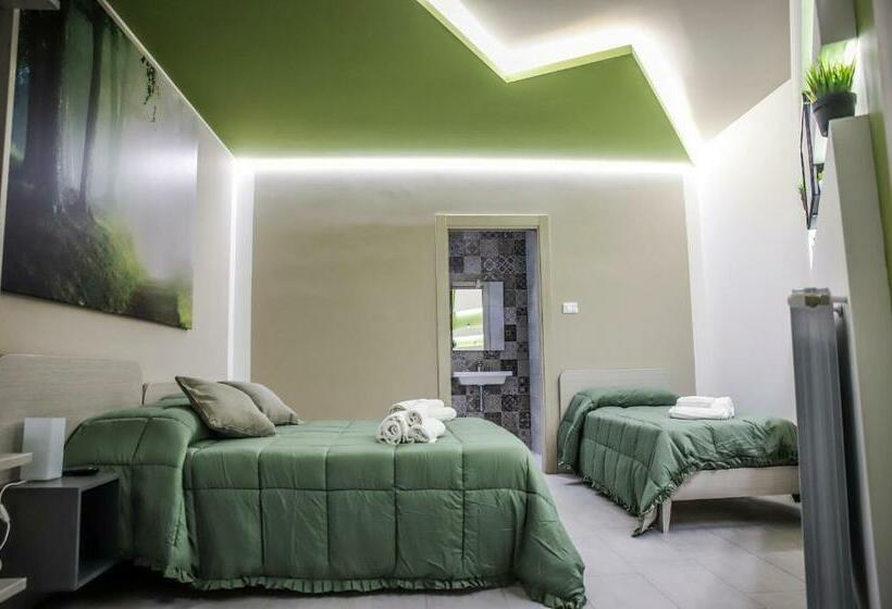 اتاق لوکس سه تخته, Urban Relax