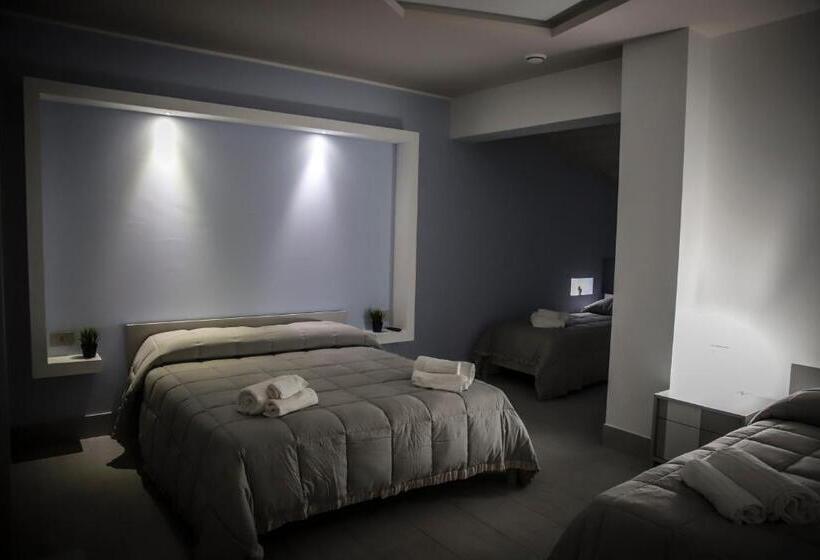 اتاق لوکس خانوادگی, Urban Relax