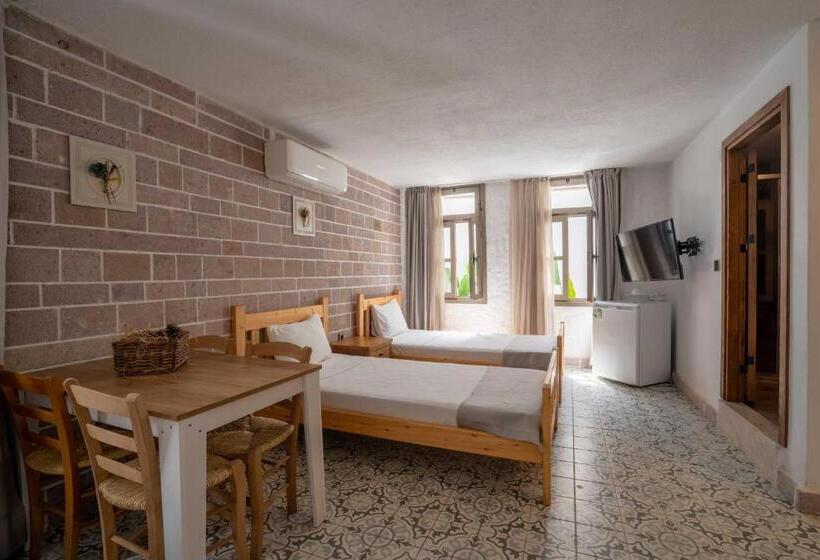 Семейный Номер, Cunda