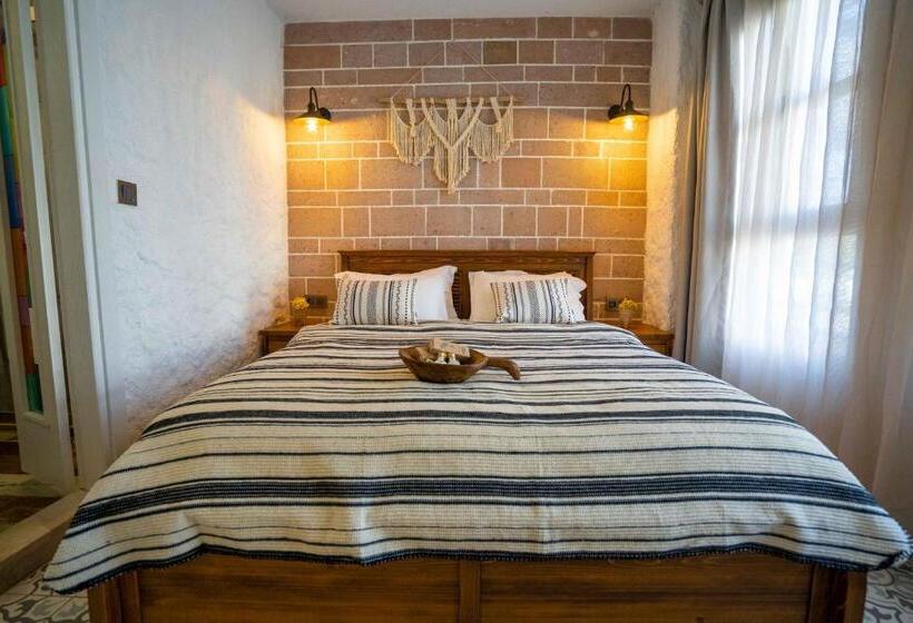 Quarto standard, Cunda