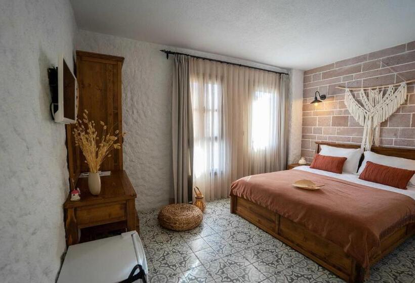 Quarto standard, Cunda