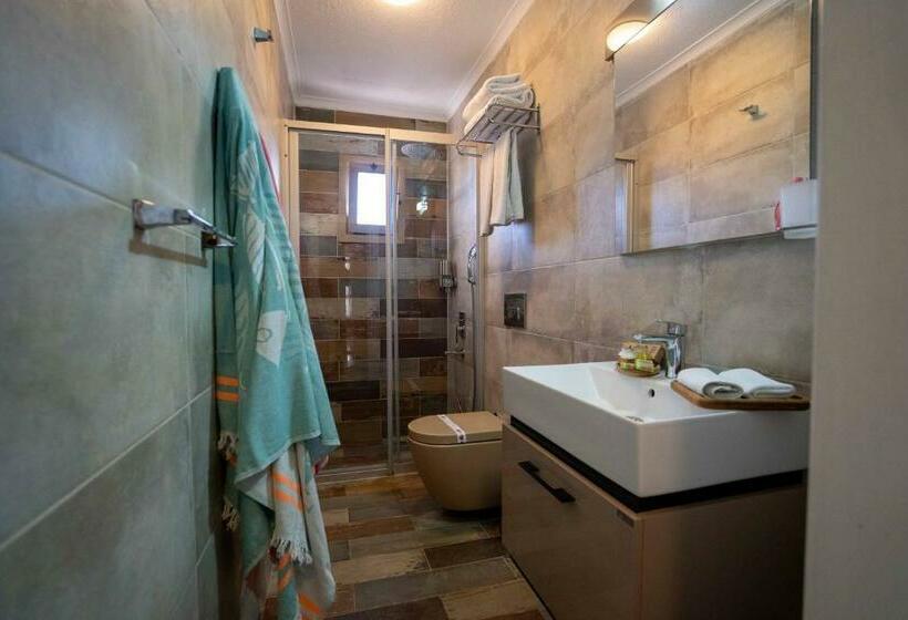 Номер Стандарт, Cunda